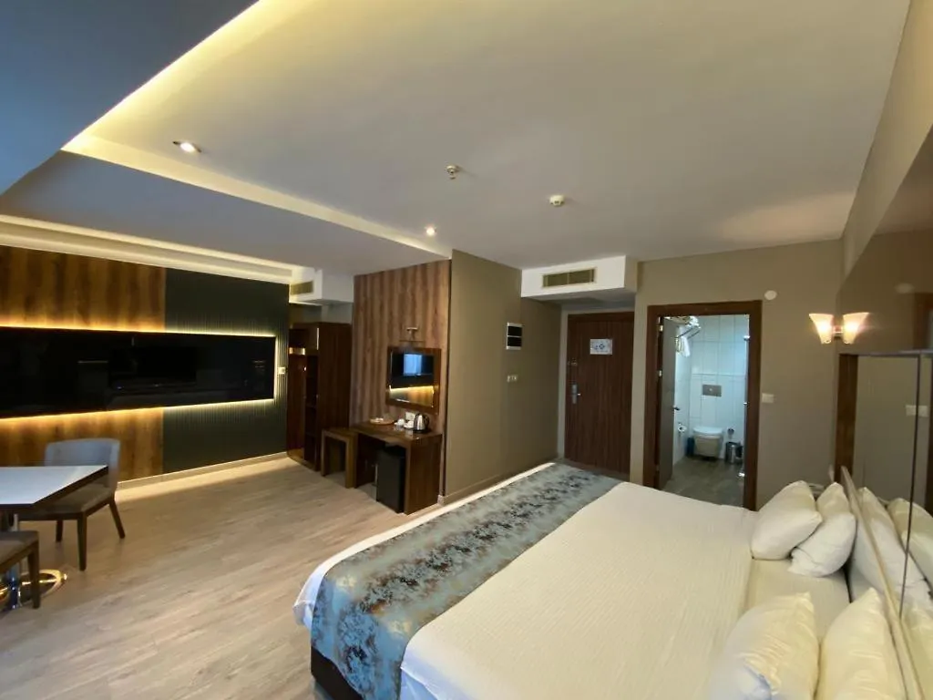 Yucel Hotel Usak