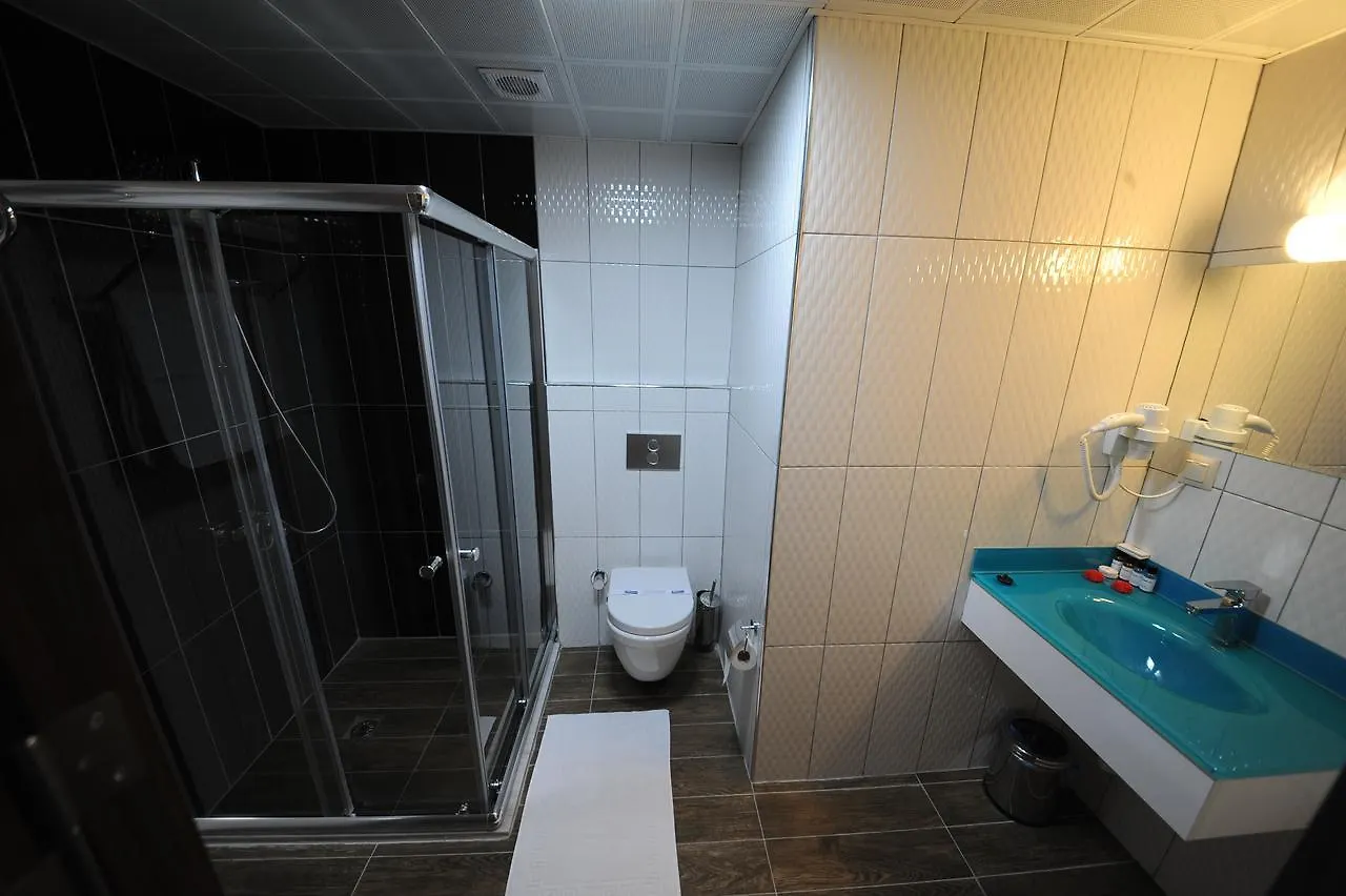 Yucel Hotel Usak